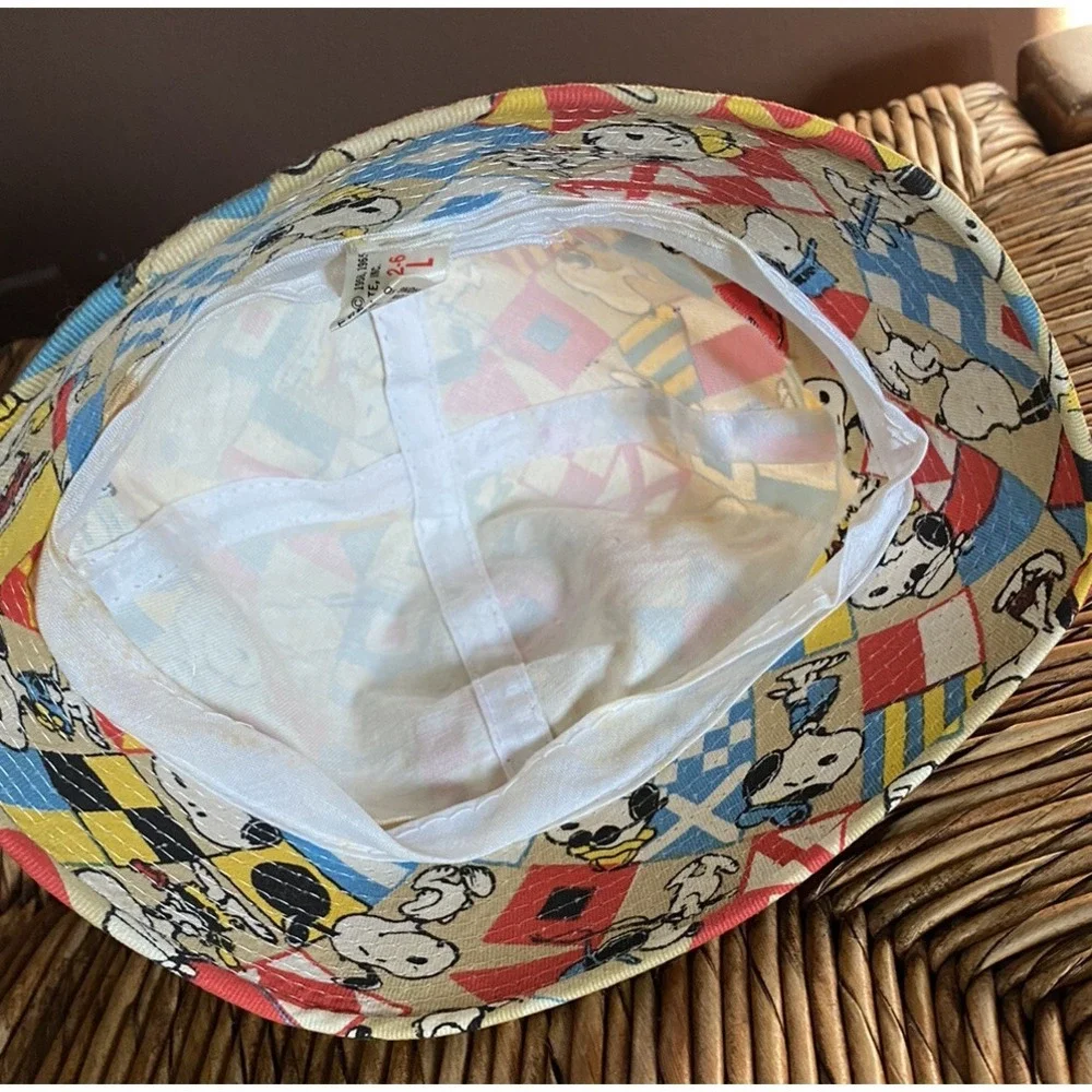 Vintage 1965 Butterfly Original Peanuts Snoopy Bucket Hat Size Large 2-6